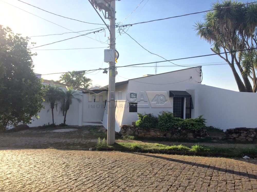 Sao Jose do Rio Pardo Casa Locacao R$ 2.200,00 5 Dormitorios 2 Suites Area construida 416.00m2 Sao Jose do Rio Pardo Casa Locacao R$ 2.200,00 5 Dormitorios 2 Suites Area construida 416.00m2