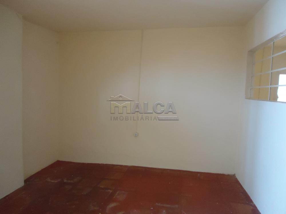 Alugar Casas / Padrão em São José do Rio Pardo apenas R$ 550,00 - Foto 10 Alugar Casas / Padrão em São José do Rio Pardo apenas R$ 550,00 - Foto 10
