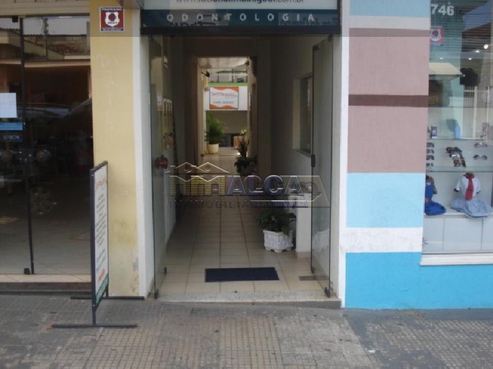 Alugar Comerciais / Salas em São José do Rio Pardo apenas R$ 400,00 - Foto 1 Alugar Comerciais / Salas em São José do Rio Pardo apenas R$ 400,00 - Foto 1