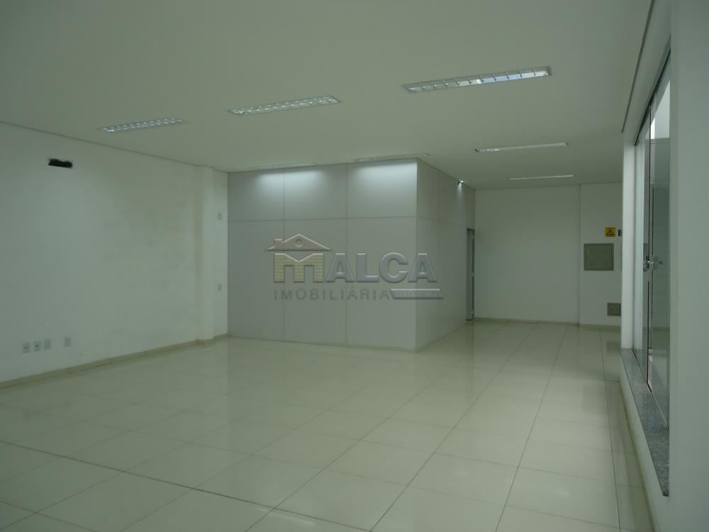 Alugar Comerciais / Salões em São José do Rio Pardo apenas R$ 7.800,00 - Foto 28 Alugar Comerciais / Salões em São José do Rio Pardo apenas R$ 7.800,00 - Foto 28