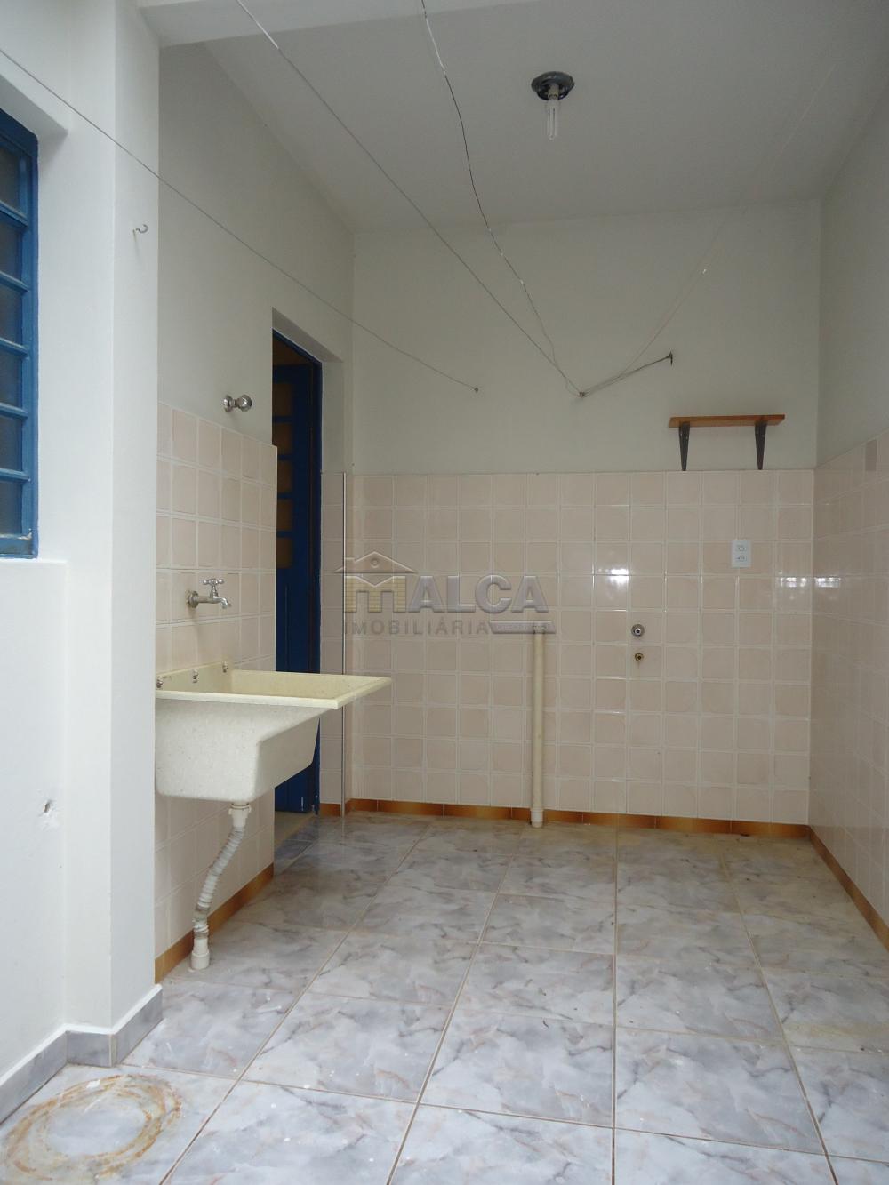 Alugar Apartamentos / Padrão em São José do Rio Pardo apenas R$ 750,00 - Foto 23 Alugar Apartamentos / Padrão em São José do Rio Pardo apenas R$ 750,00 - Foto 23