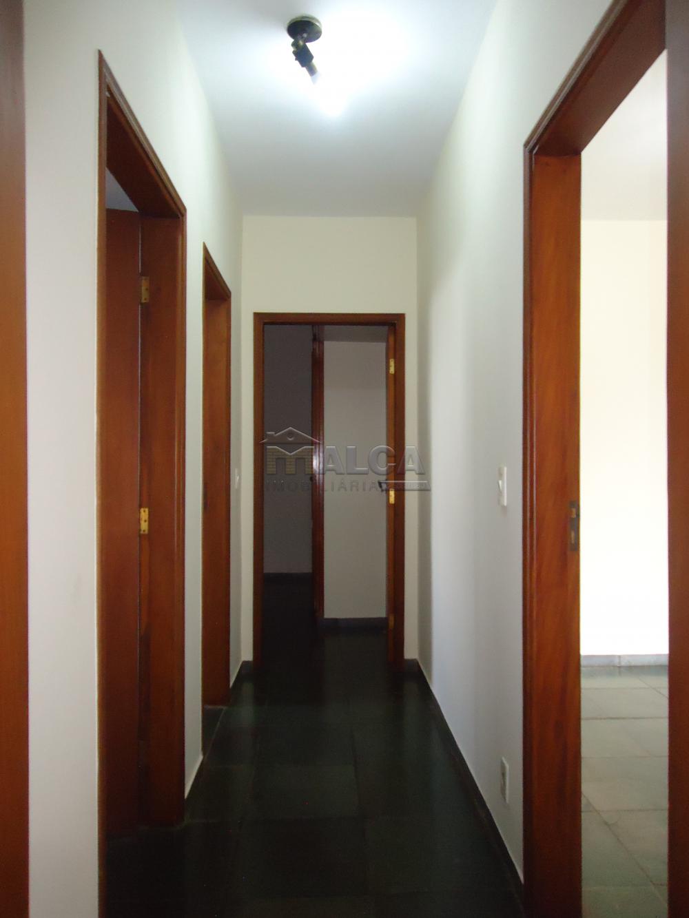 Alugar Apartamentos / Condomínio em São José do Rio Pardo apenas R$ 650,00 - Foto 11 Alugar Apartamentos / Condomínio em São José do Rio Pardo apenas R$ 650,00 - Foto 11