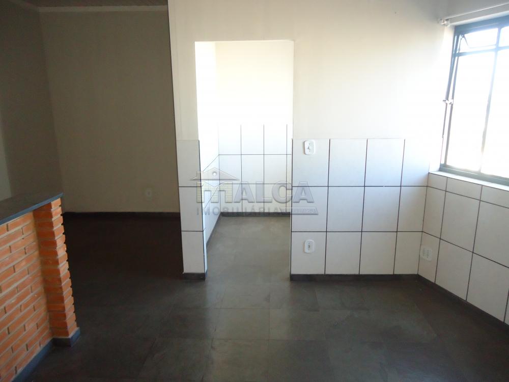 Alugar Apartamentos / Padrão em São José do Rio Pardo apenas R$ 700,00 - Foto 14 Alugar Apartamentos / Padrão em São José do Rio Pardo apenas R$ 700,00 - Foto 14