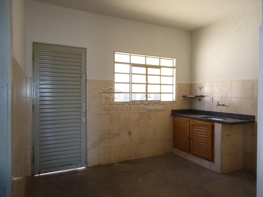 Alugar Casas / Padrão em São José do Rio Pardo apenas R$ 650,00 - Foto 16 Alugar Casas / Padrão em São José do Rio Pardo apenas R$ 650,00 - Foto 16