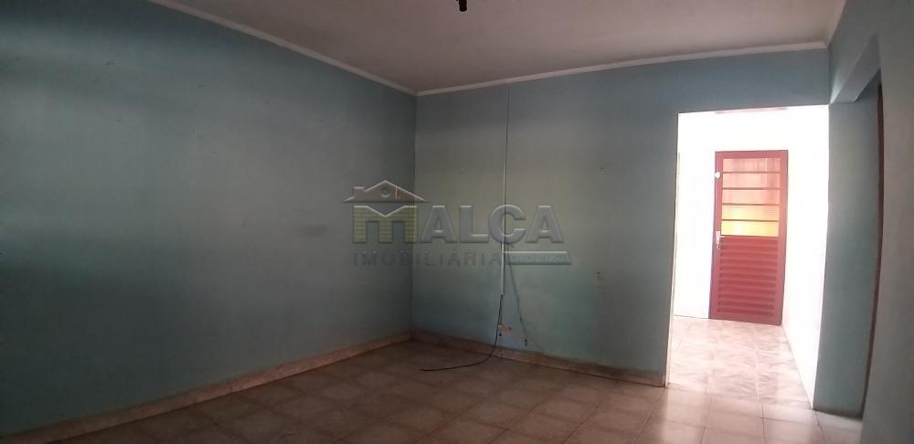 Comprar Casas / Padrão em São José do Rio Pardo apenas R$ 210.000,00 - Foto 3 Comprar Casas / Padrão em São José do Rio Pardo apenas R$ 210.000,00 - Foto 3
