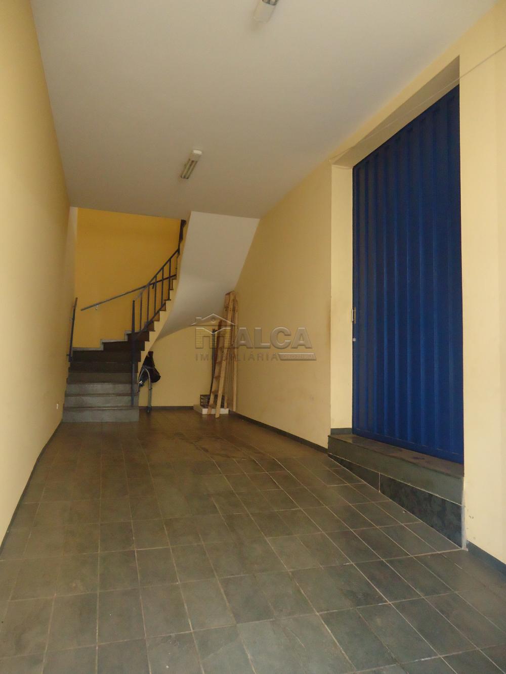Alugar Casas / Sobrado em São José do Rio Pardo apenas R$ 2.000,00 - Foto 2 Alugar Casas / Sobrado em São José do Rio Pardo apenas R$ 2.000,00 - Foto 2