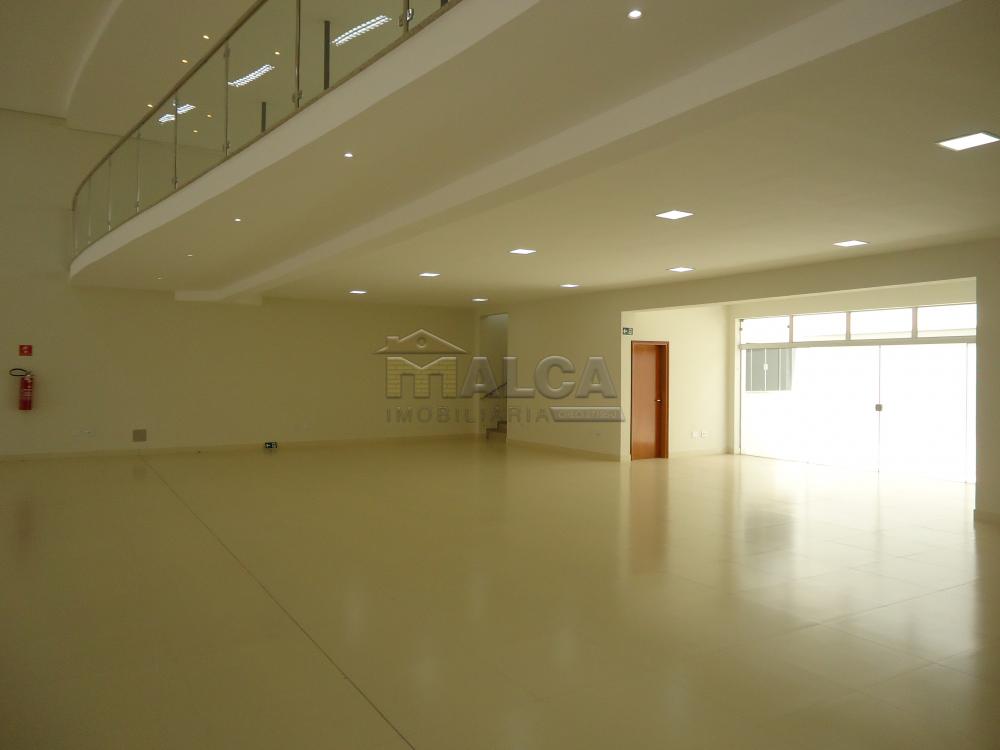 Alugar Comerciais / Salões em São José do Rio Pardo apenas R$ 13.500,00 - Foto 16 Alugar Comerciais / Salões em São José do Rio Pardo apenas R$ 13.500,00 - Foto 16