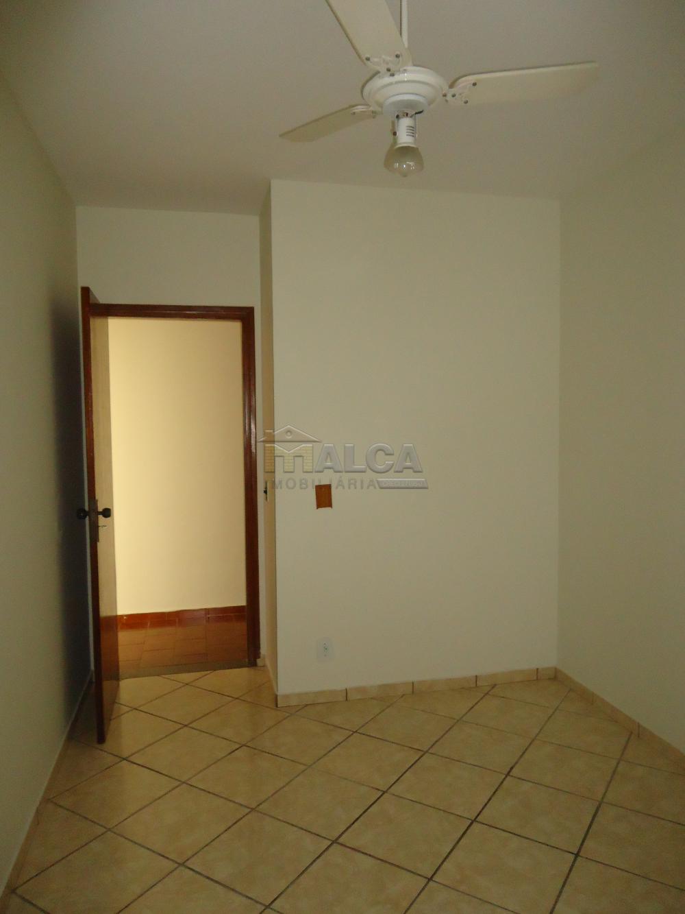 Alugar Casas / Padrão em São José do Rio Pardo R$ 1.300,00 - Foto 15 Alugar Casas / Padrão em São José do Rio Pardo R$ 1.300,00 - Foto 15