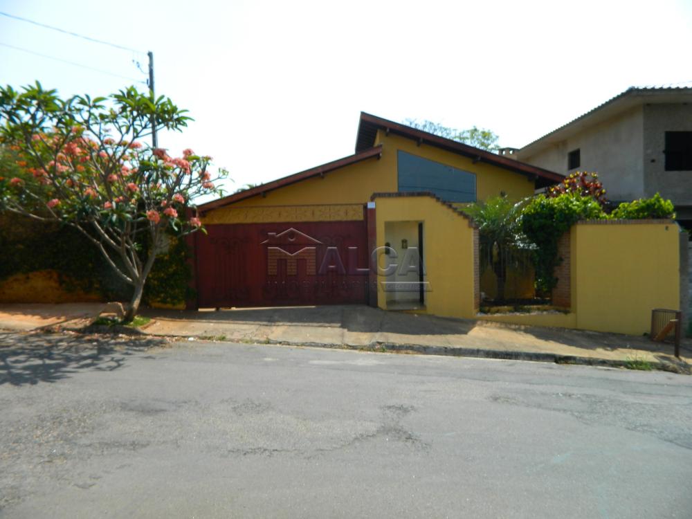 Comprar Casas / Padrão em São José do Rio Pardo R$ 650.000,00 - Foto 1