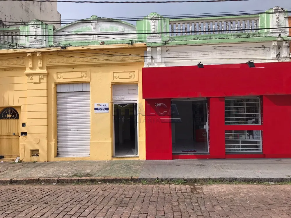 Alugar Casas / Padrão em São José do Rio Pardo R$ 1.550,00 - Foto 1
