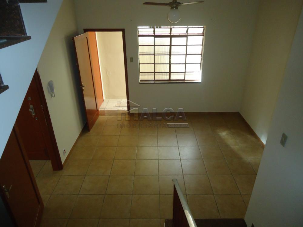 Alugar Casas / Padrão em São José do Rio Pardo R$ 1.600,00 - Foto 18