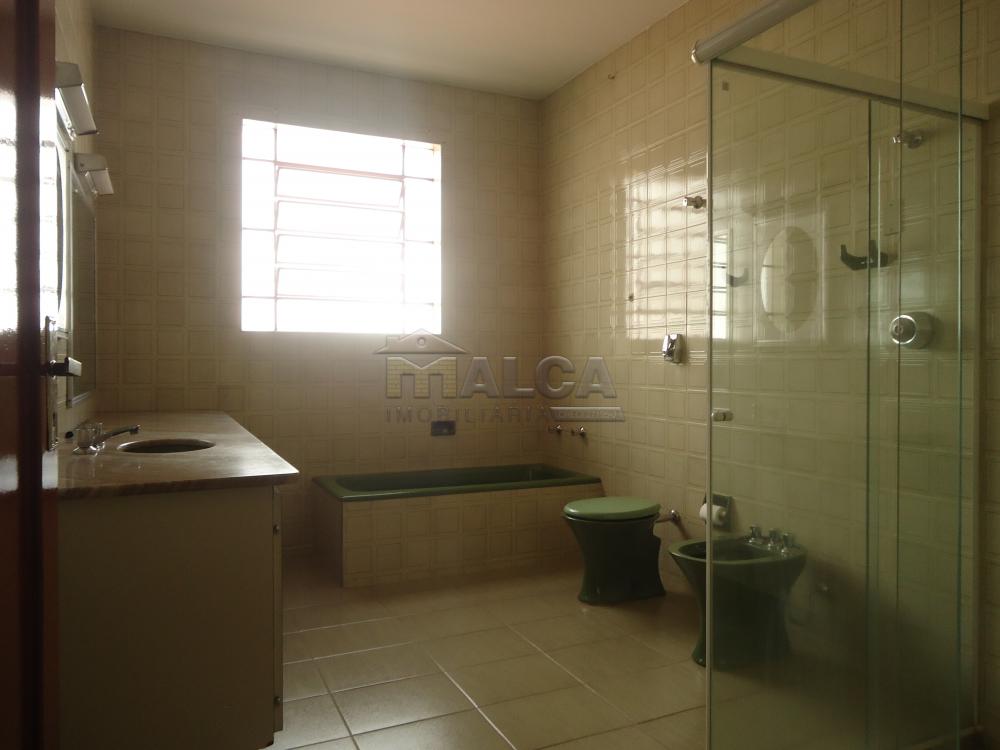 Alugar Casas / Padrão em São José do Rio Pardo R$ 1.600,00 - Foto 26