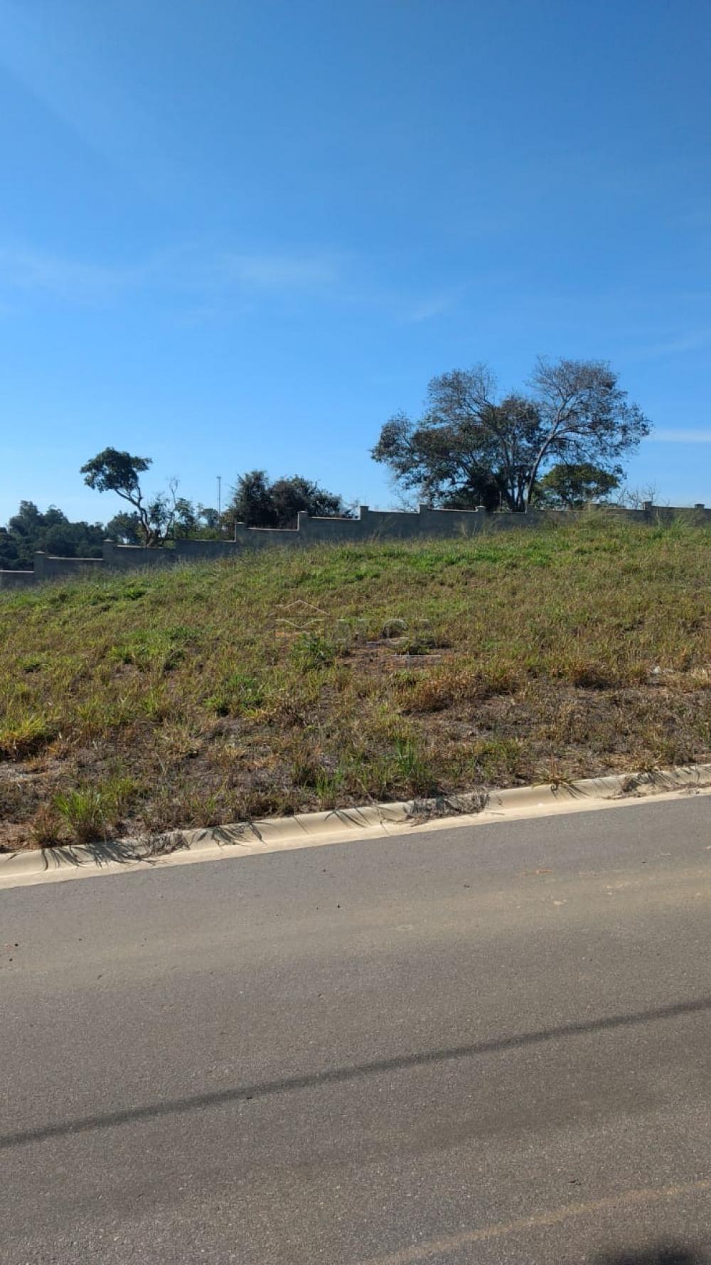Comprar Terrenos / Condomínio Fechado em São José do Rio Pardo R$ 180.000,00 - Foto 1 Comprar Terrenos / Condomínio Fechado em São José do Rio Pardo R$ 180.000,00 - Foto 1