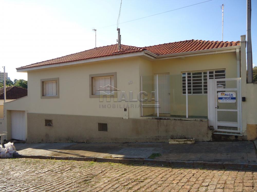 Alugar Casas / Padrão em São José do Rio Pardo R$ 1.670,00 - Foto 1