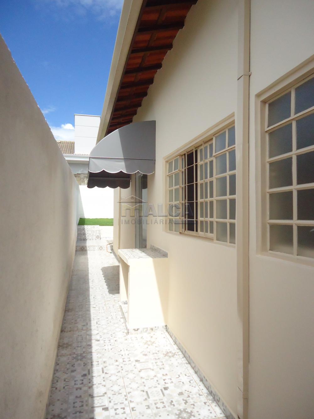 Alugar Casas / Padrão em São José do Rio Pardo R$ 1.700,00 - Foto 35