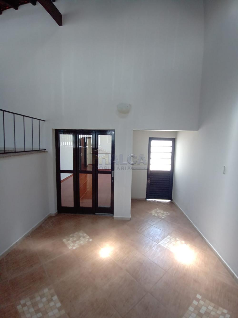 Alugar Casas / Padrão em São José do Rio Pardo R$ 1.650,00 - Foto 8