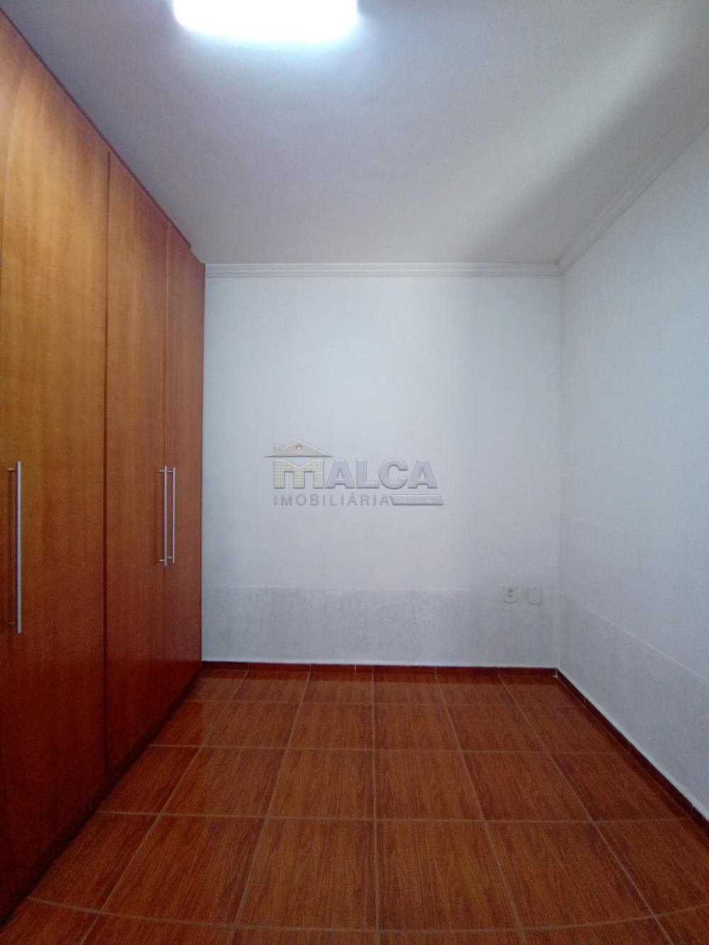 Alugar Casas / Padrão em São José do Rio Pardo R$ 1.650,00 - Foto 16