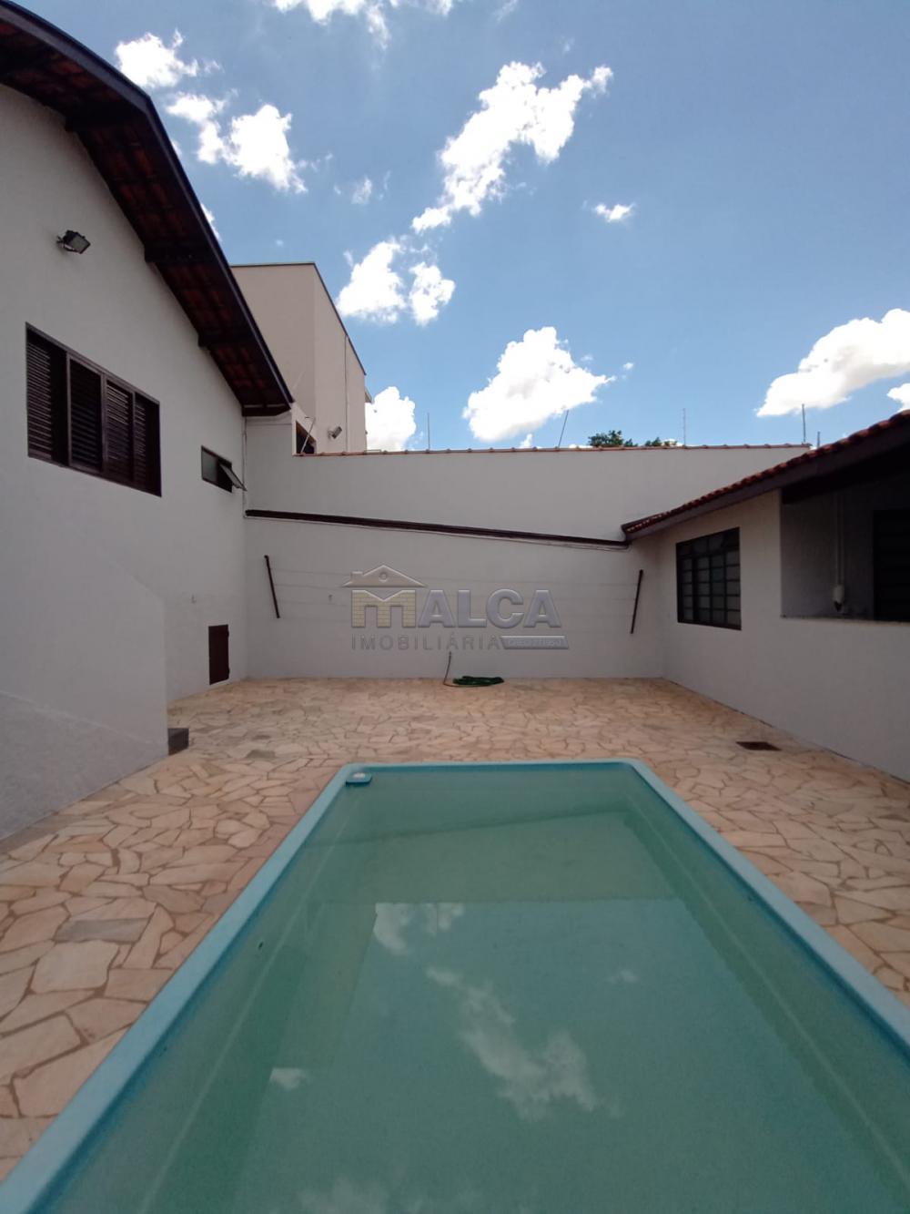 Alugar Casas / Padrão em São José do Rio Pardo R$ 1.650,00 - Foto 43