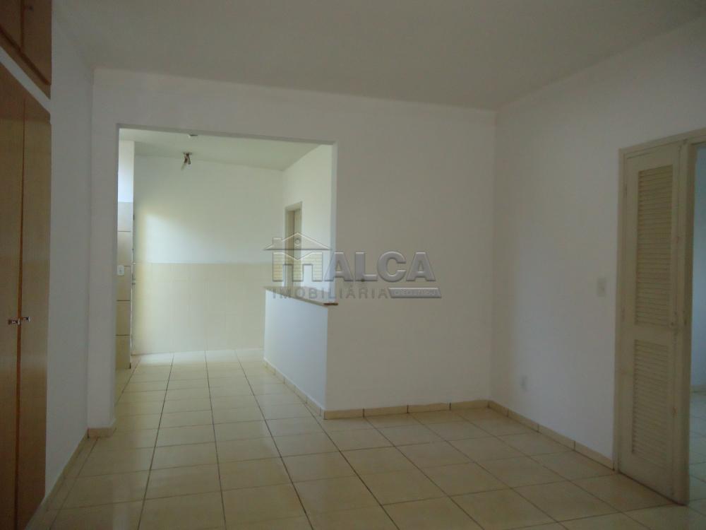 Alugar Casas / Padrão em São José do Rio Pardo R$ 1.300,00 - Foto 8 Alugar Casas / Padrão em São José do Rio Pardo R$ 1.300,00 - Foto 8