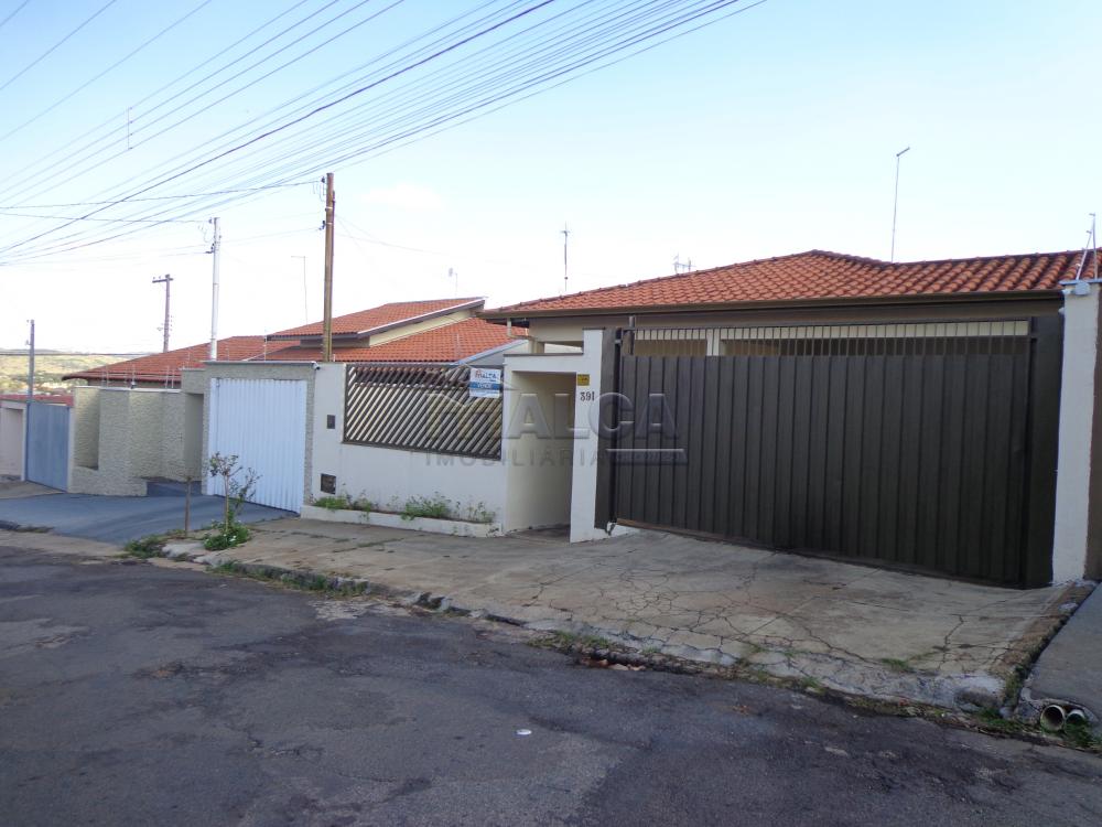 Comprar Casas / Padrão em São José do Rio Pardo R$ 420.000,00 - Foto 3