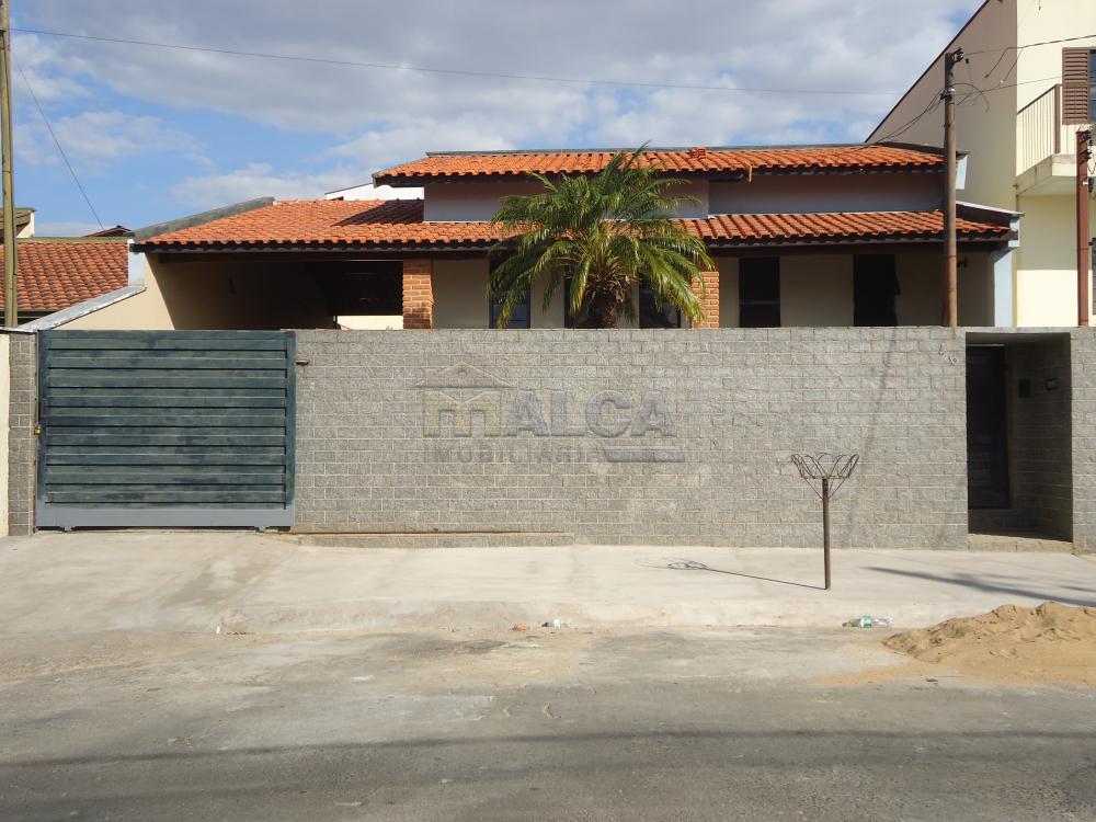 Alugar Casas / Padrão em São José do Rio Pardo R$ 1.300,00 - Foto 1 Alugar Casas / Padrão em São José do Rio Pardo R$ 1.300,00 - Foto 1