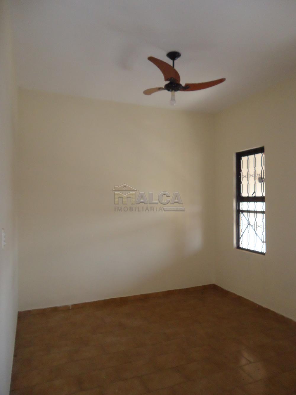 Alugar Casas / Padrão em São José do Rio Pardo R$ 1.300,00 - Foto 10 Alugar Casas / Padrão em São José do Rio Pardo R$ 1.300,00 - Foto 10