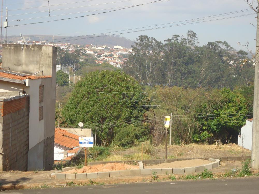 Comprar Terrenos / Padrão em São José do Rio Pardo R$ 95.000,00 - Foto 2