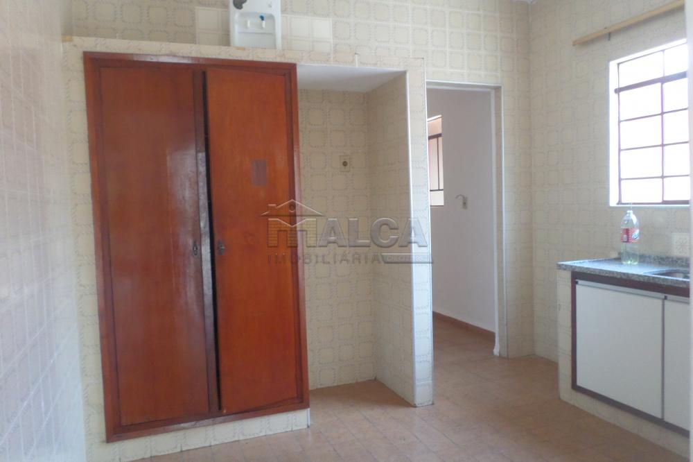 Alugar Casas / Padrão em São José do Rio Pardo R$ 1.300,00 - Foto 14 Alugar Casas / Padrão em São José do Rio Pardo R$ 1.300,00 - Foto 14