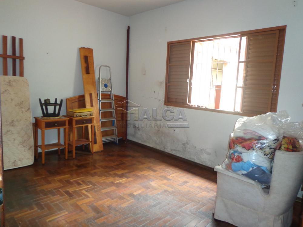 Comprar Casas / Padrão em São José do Rio Pardo R$ 450.000,00 - Foto 22