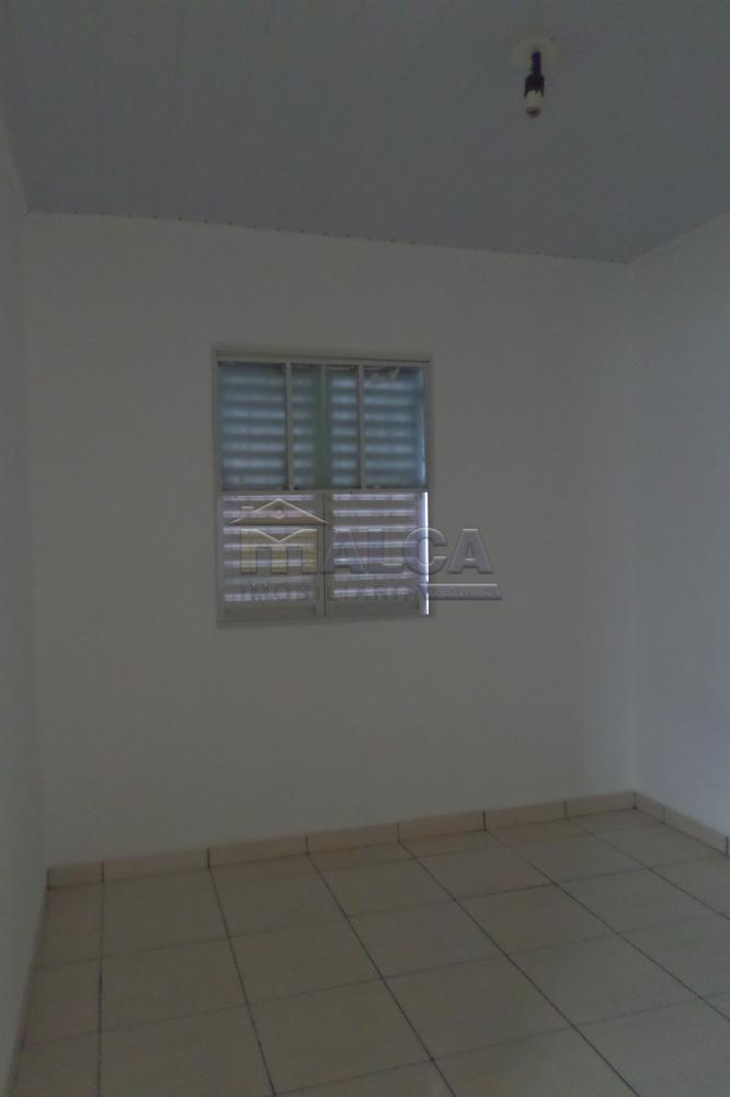 Alugar Casas / Padrão em São José do Rio Pardo R$ 750,00 - Foto 9
