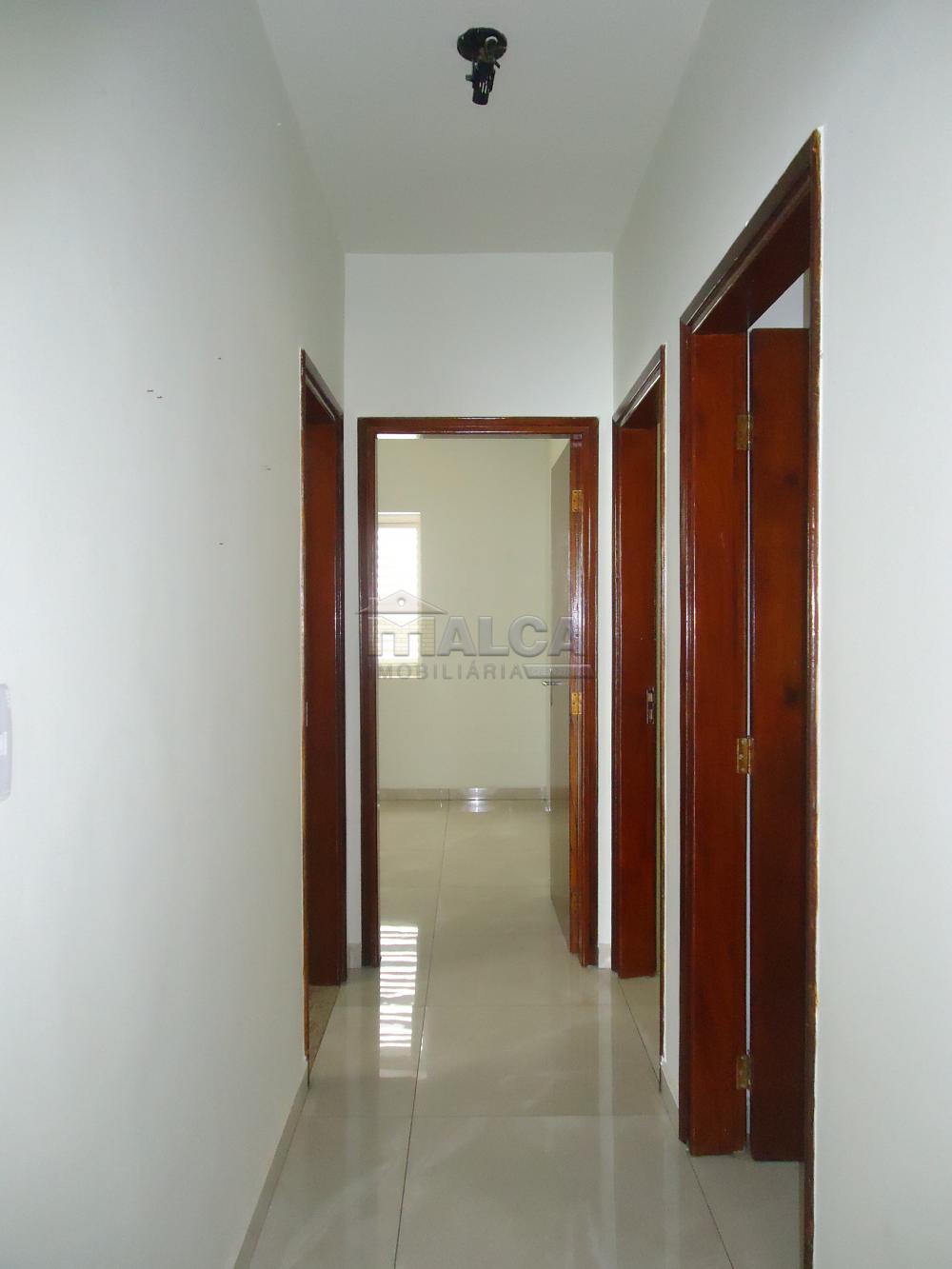 Alugar Casas / Padrão em São José do Rio Pardo R$ 2.250,00 - Foto 17