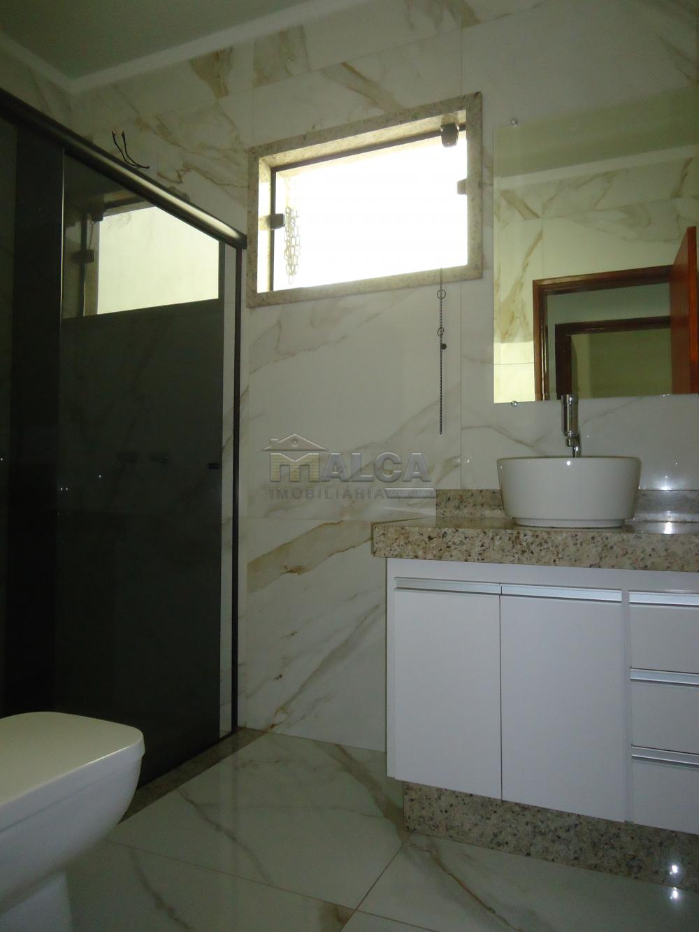 Alugar Casas / Padrão em São José do Rio Pardo R$ 2.250,00 - Foto 20