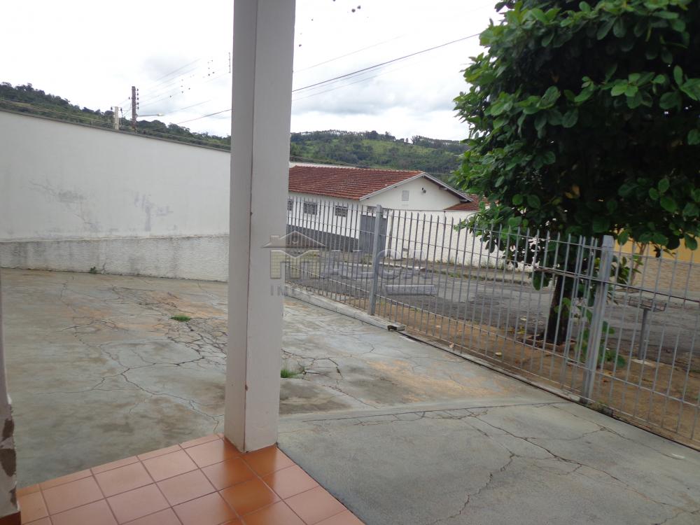 Comprar Casas / Padrão em São José do Rio Pardo R$ 400.000,00 - Foto 6