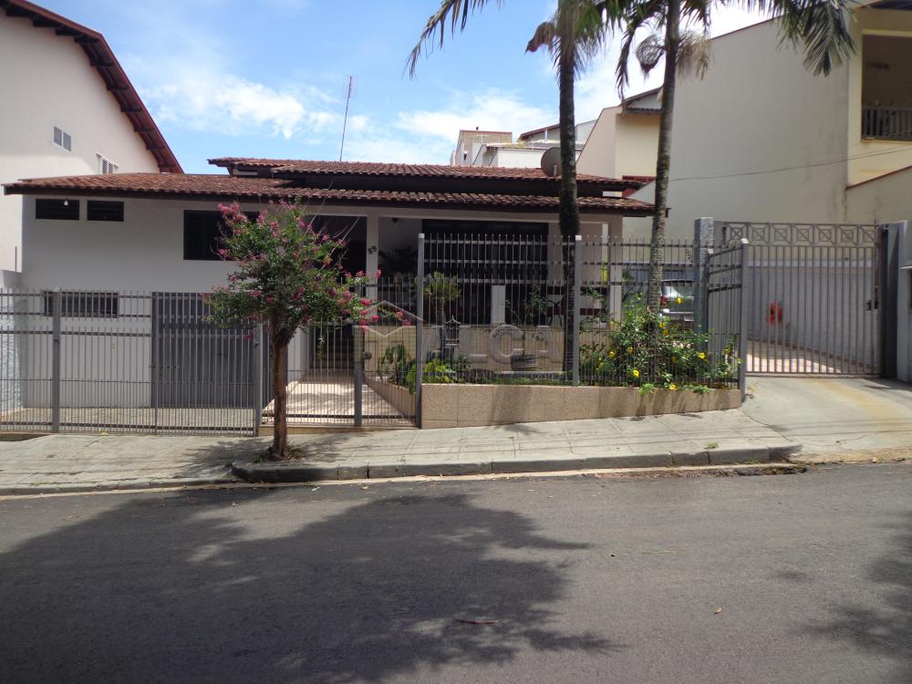 Comprar Casas / Padrão em São José do Rio Pardo R$ 725.000,00 - Foto 1