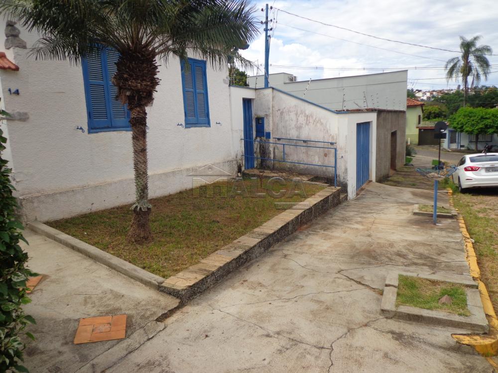 Comprar Casas / Padrão em São José do Rio Pardo R$ 373.000,00 - Foto 3