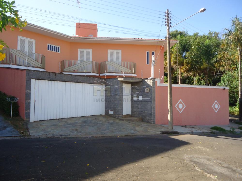 Alugar Casas / Padrão em São José do Rio Pardo R$ 3.800,00 - Foto 1