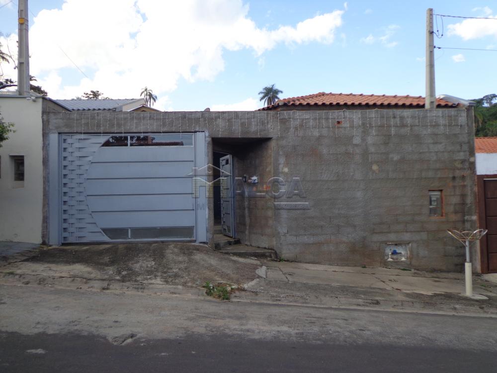 Comprar Casas / Padrão em São José do Rio Pardo R$ 200.000,00 - Foto 1