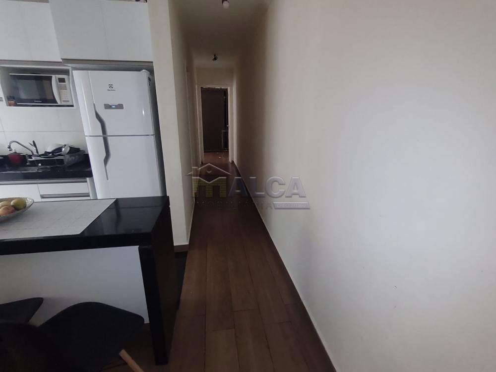 Comprar Apartamentos / Padrão em São José do Rio Pardo R$ 212.000,00 - Foto 9