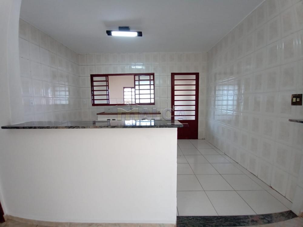 Alugar Casas / Padrão em São José do Rio Pardo R$ 1.250,00 - Foto 20