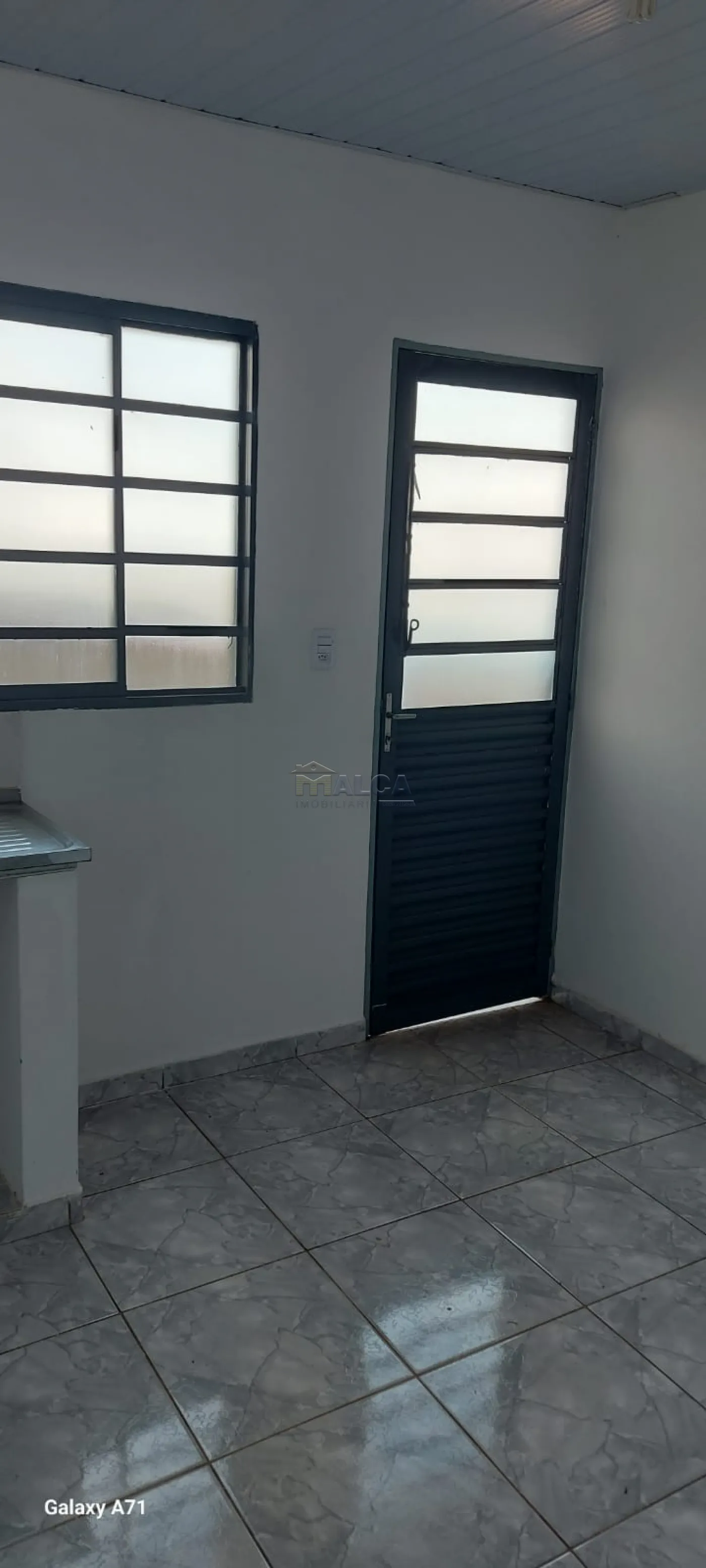 Alugar Casas / Padrão em São José do Rio Pardo R$ 950,00 - Foto 11