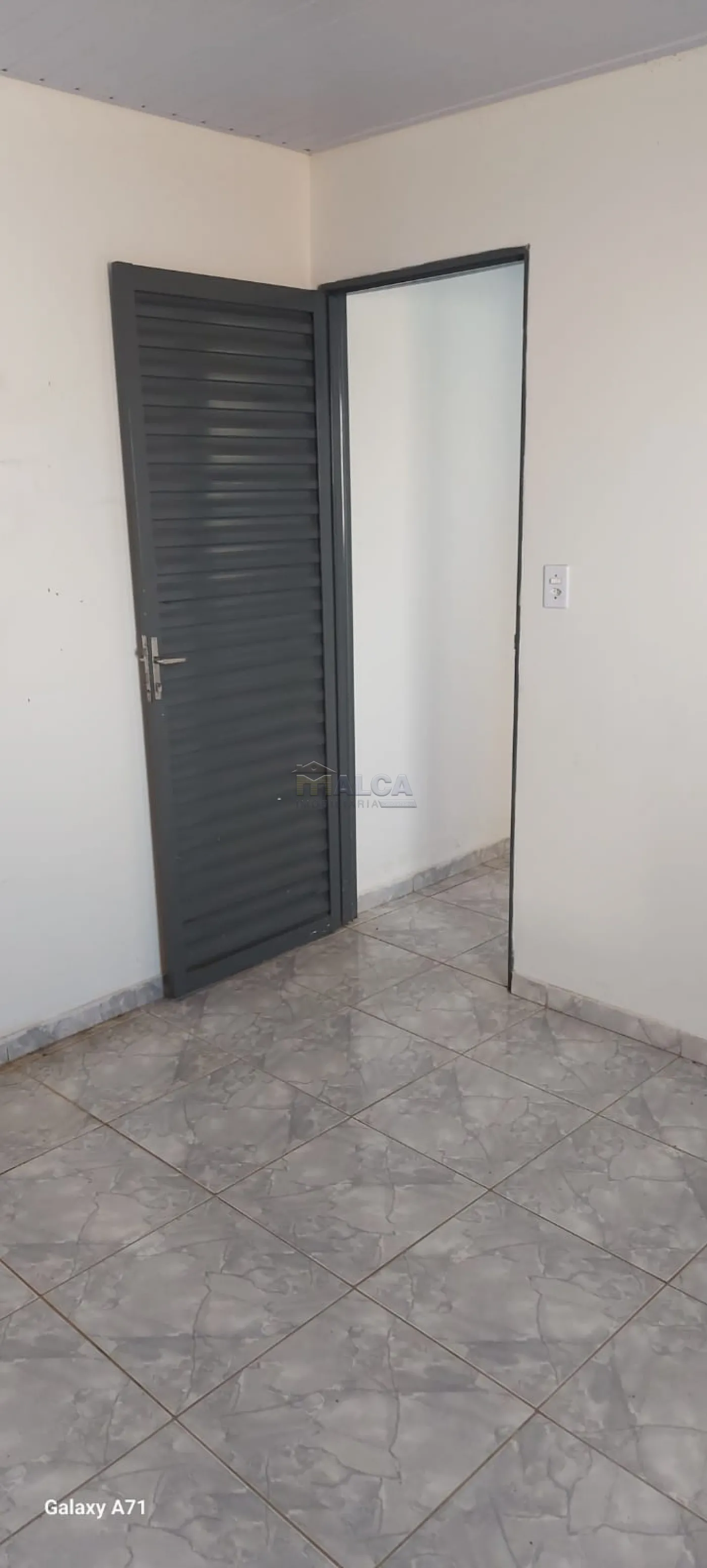 Alugar Casas / Padrão em São José do Rio Pardo R$ 950,00 - Foto 7