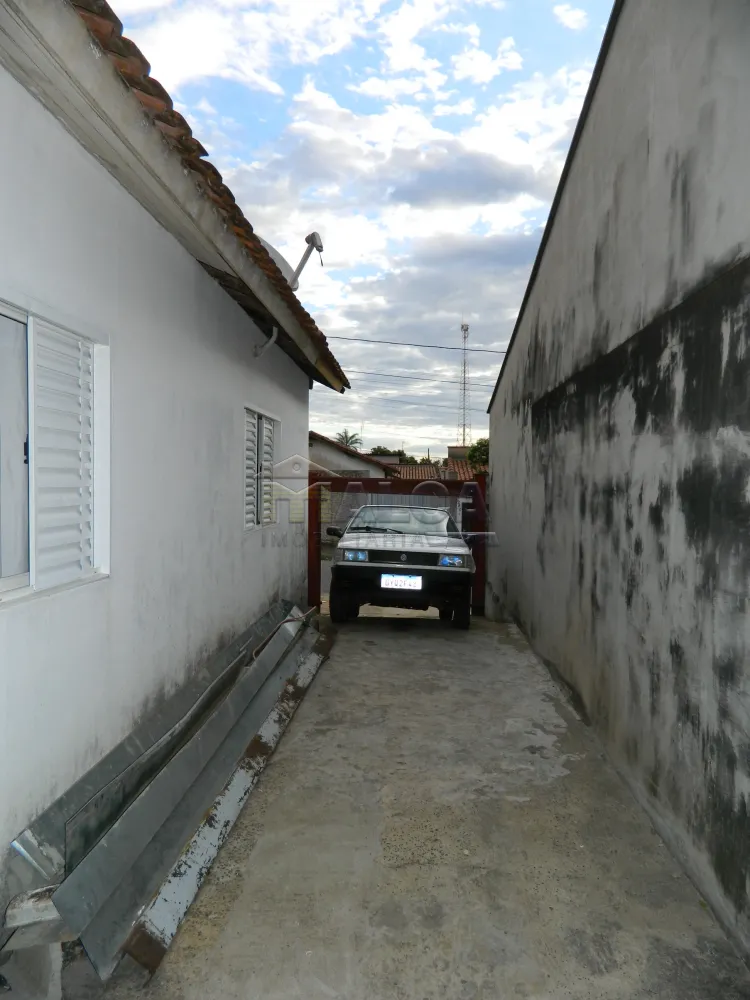 Comprar Casas / Padrão em São José do Rio Pardo R$ 190.000,00 - Foto 5