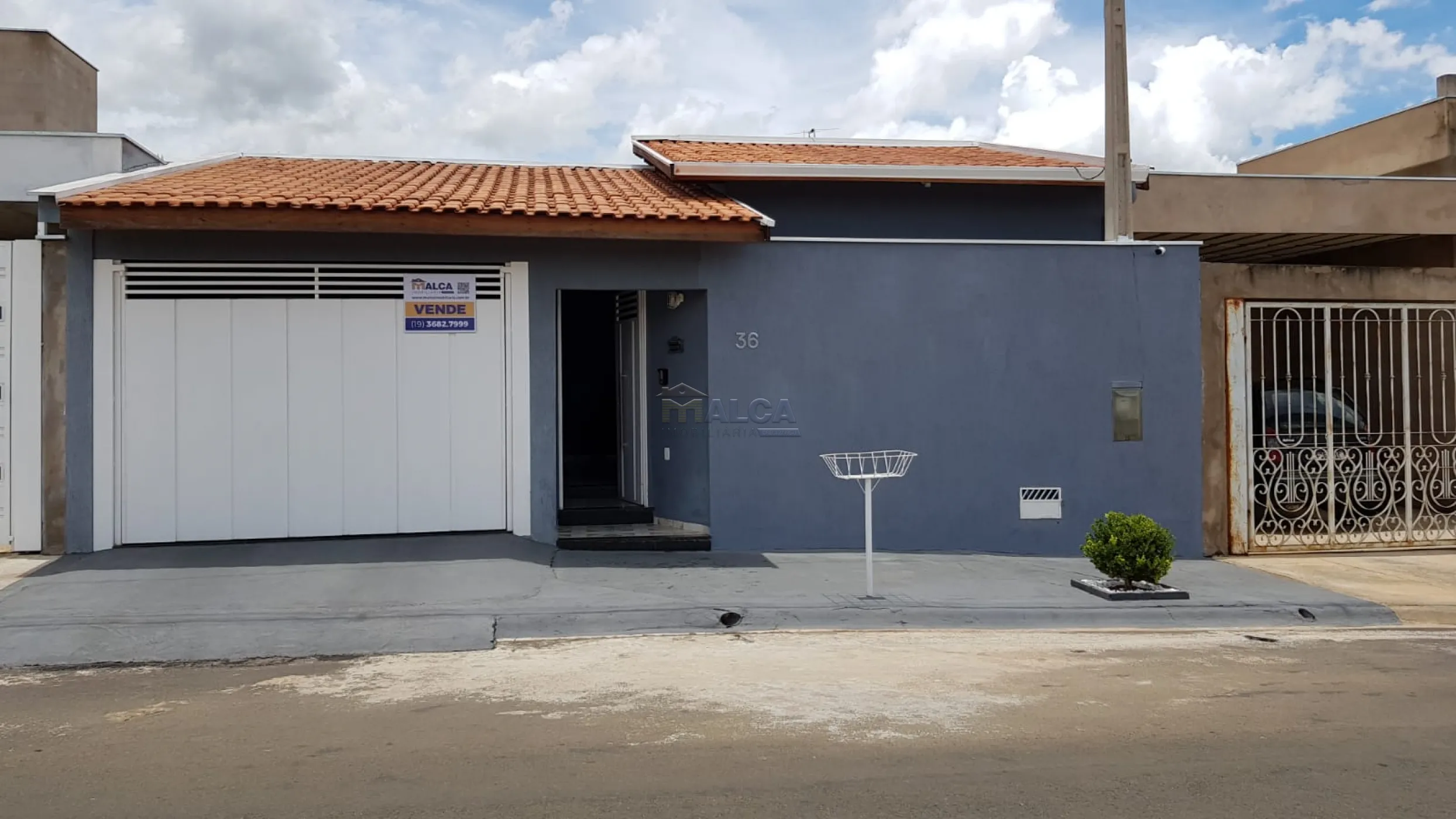 Comprar Casas / Padrão em São José do Rio Pardo R$ 280.000,00 - Foto 2