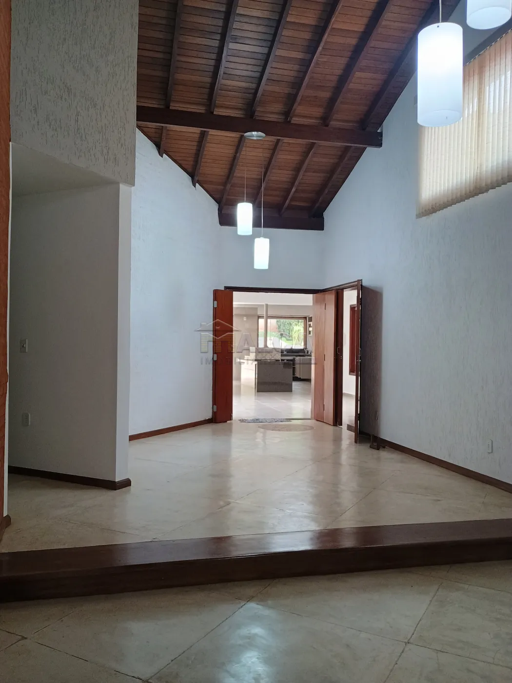 Sala 02 Ambientes Alugar Casas / Padrão em São José do Rio Pardo R$ 4.000,00 - Foto 7