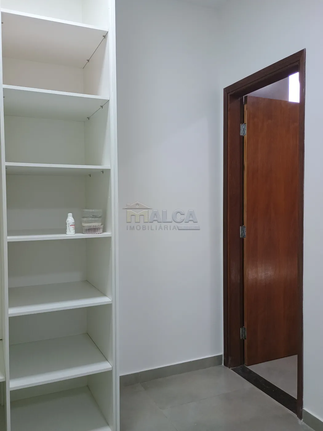 Closet Alugar Casas / Padrão em São José do Rio Pardo R$ 4.000,00 - Foto 14