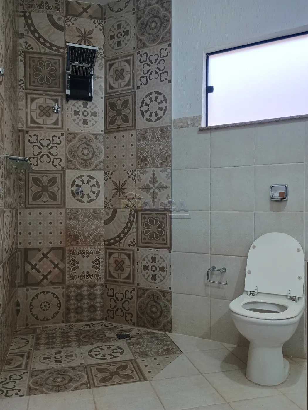 Banheiro Social Alugar Casas / Padrão em São José do Rio Pardo R$ 4.000,00 - Foto 20