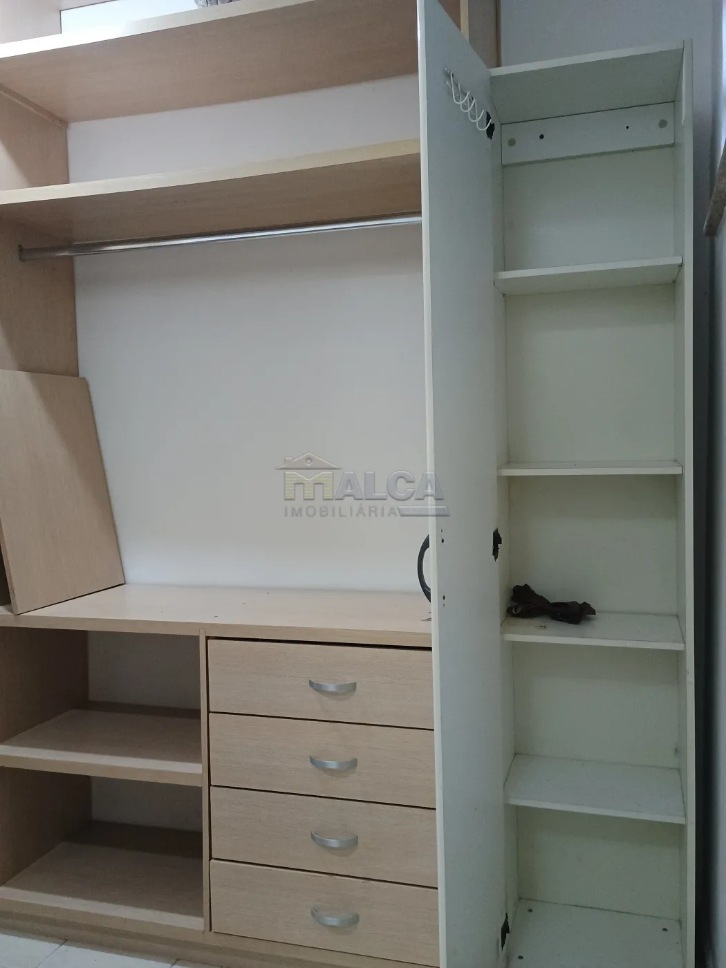 Closet Alugar Casas / Padrão em São José do Rio Pardo R$ 4.000,00 - Foto 26