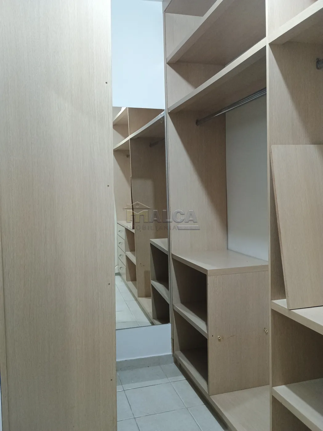 Closet Alugar Casas / Padrão em São José do Rio Pardo R$ 4.000,00 - Foto 27