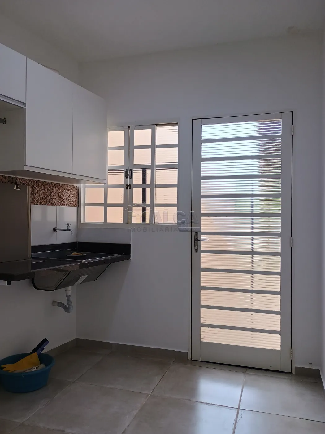 Área de Serviço Coberta Alugar Casas / Padrão em São José do Rio Pardo R$ 4.000,00 - Foto 37