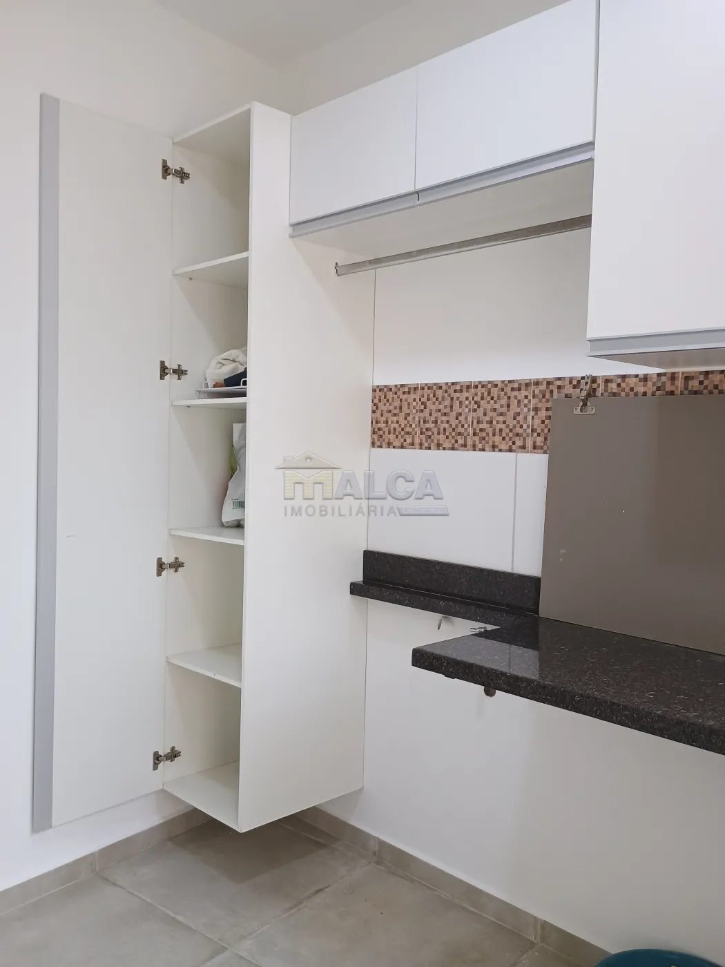 Área de Serviço Coberta Alugar Casas / Padrão em São José do Rio Pardo R$ 4.000,00 - Foto 39